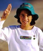 Foto de una Girl Scout haciendo la Promesa de las Girl Scouts. &copy; GSUSA. Todos los derechos reservados.