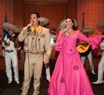 Photo of Herencia Mexicana performing.