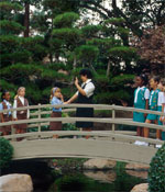 Photo of a bridging ceremony. &copy; GSUSA. All rights reserved. (Photographer: Lori Adamski-Peek)