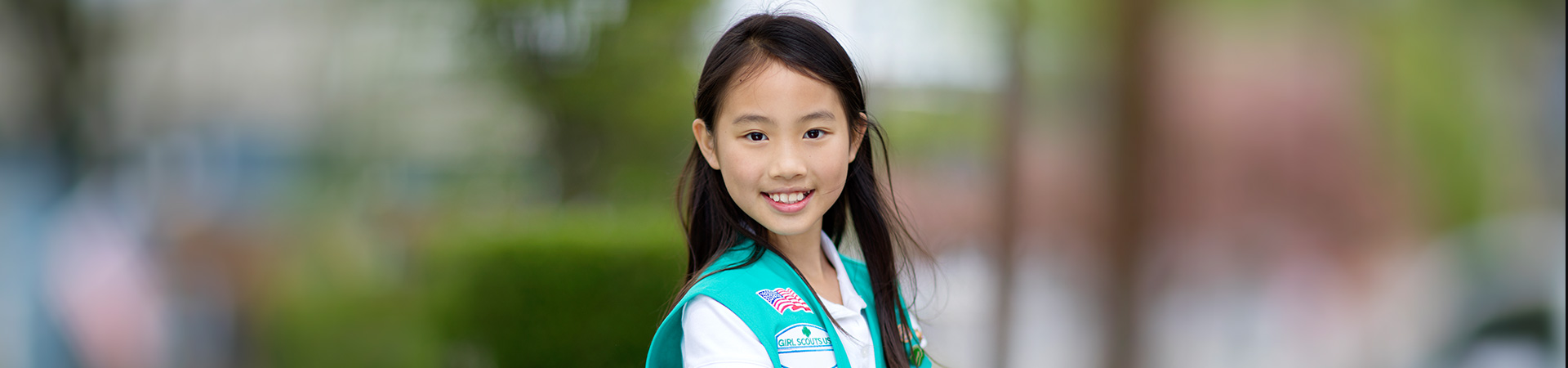  portrait of a Junior Girl Scout 