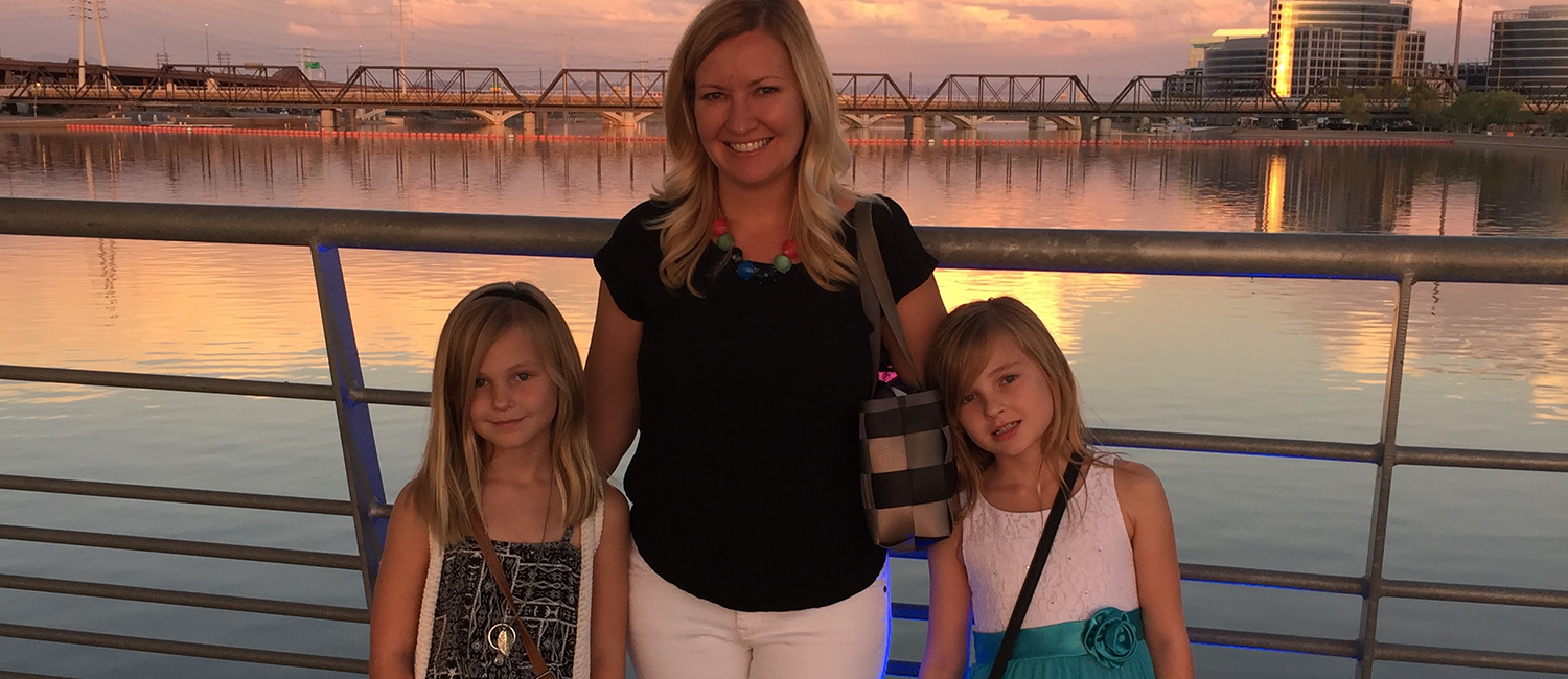 Sarah and her daughters Kayla and Kaydence enjoy an evening out together.